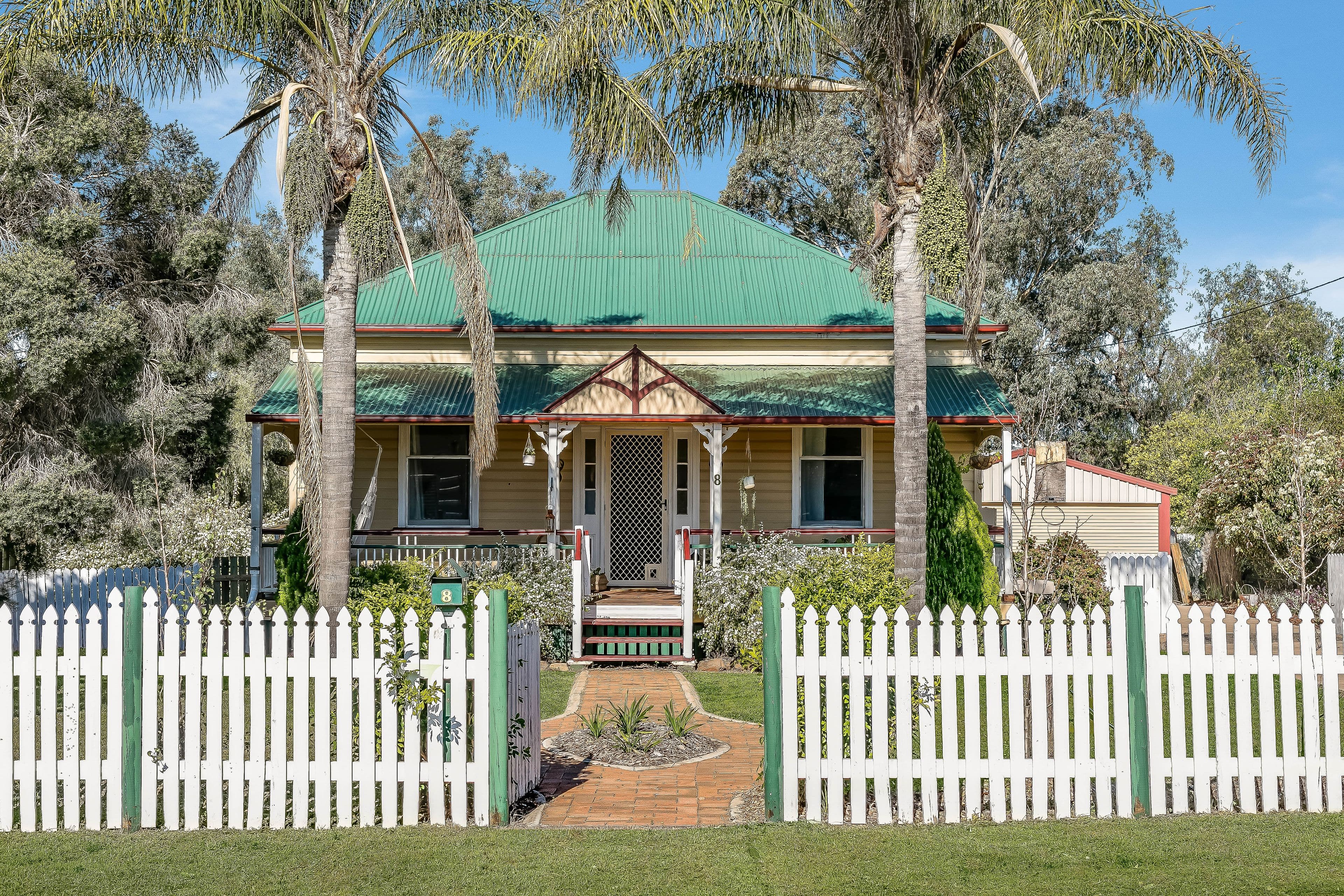 8 Hamilton Street, Wyreema QLD 4352, Wyreema - Image 1