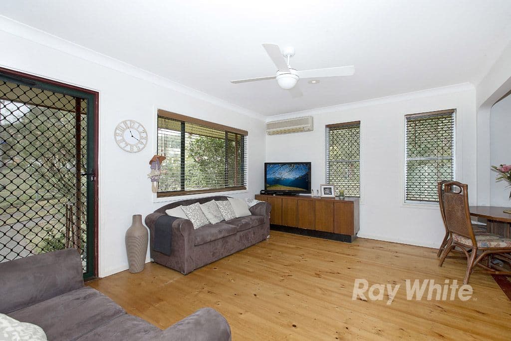 36 Akora Street, Toronto - Thumbnail 2