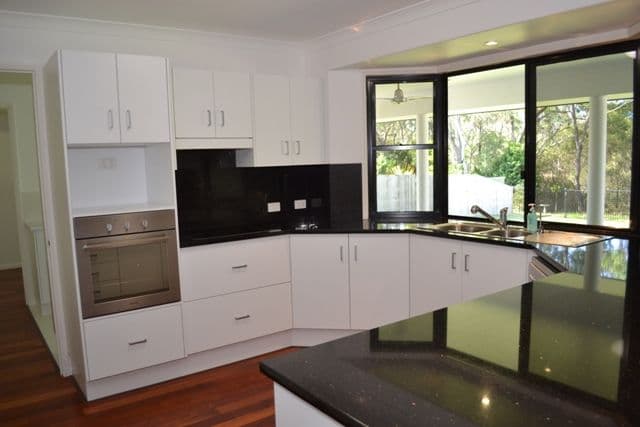 17 Adventurer Drive, TAROOMBALL QLD 4703, Taroomball - Thumbnail 3