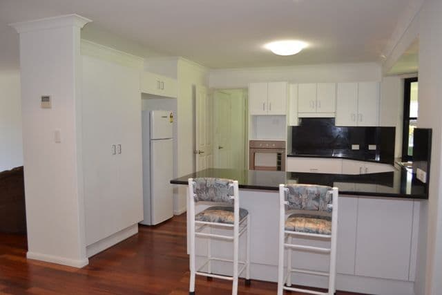 17 Adventurer Drive, TAROOMBALL QLD 4703, Taroomball - Thumbnail 4