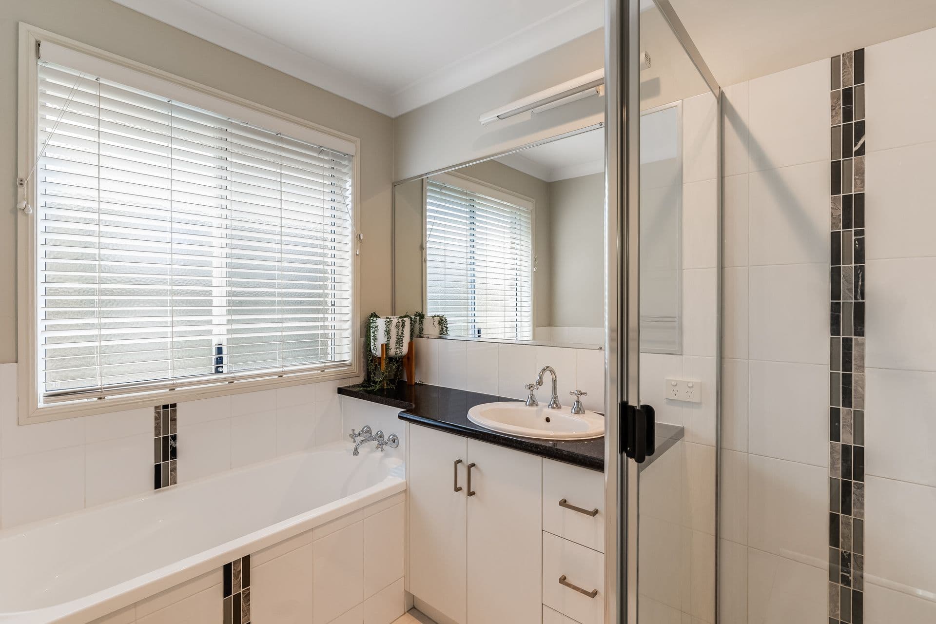 655 South Street, Glenvale QLD 4350, Glenvale - Thumbnail 8