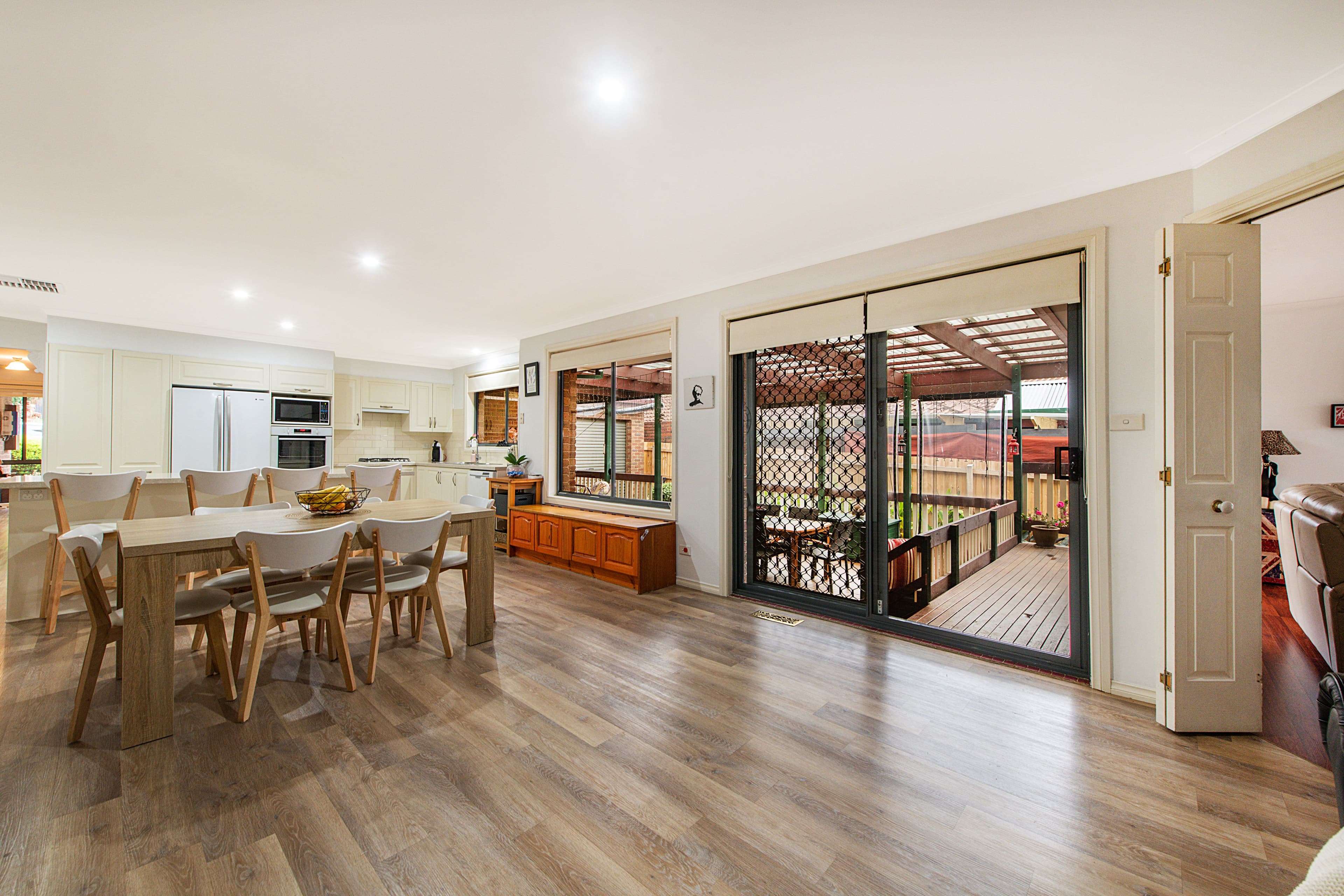 25 Ling Drive, Rowville VIC 3178, Rowville - Thumbnail 3