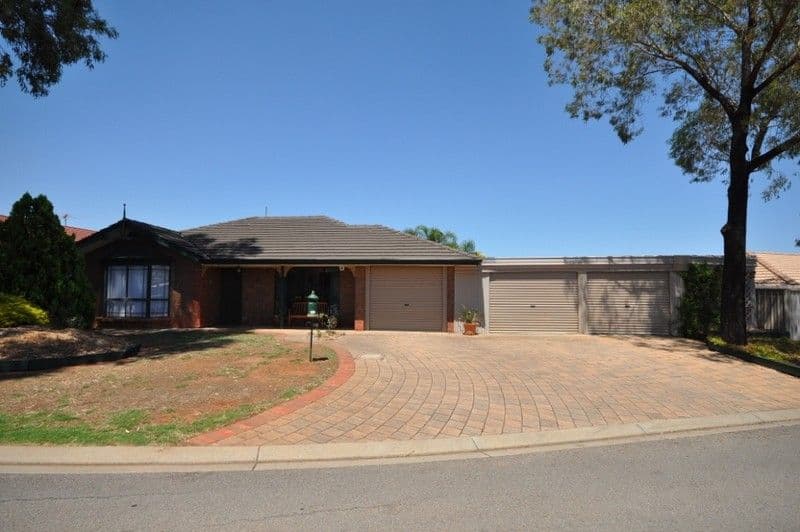14 Magnolia Crescent, CRAIGMORE SA 5114, Craigmore - Image 1