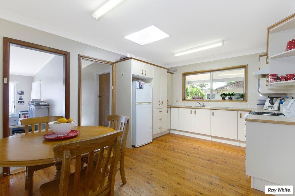 14 Brown Avenue, DAPTO NSW 2530, Dapto - Thumbnail 3