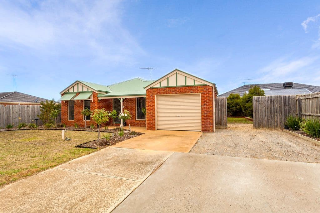 28 Carstairs Close, GROVEDALE VIC 3216, Grovedale - Thumbnail 3