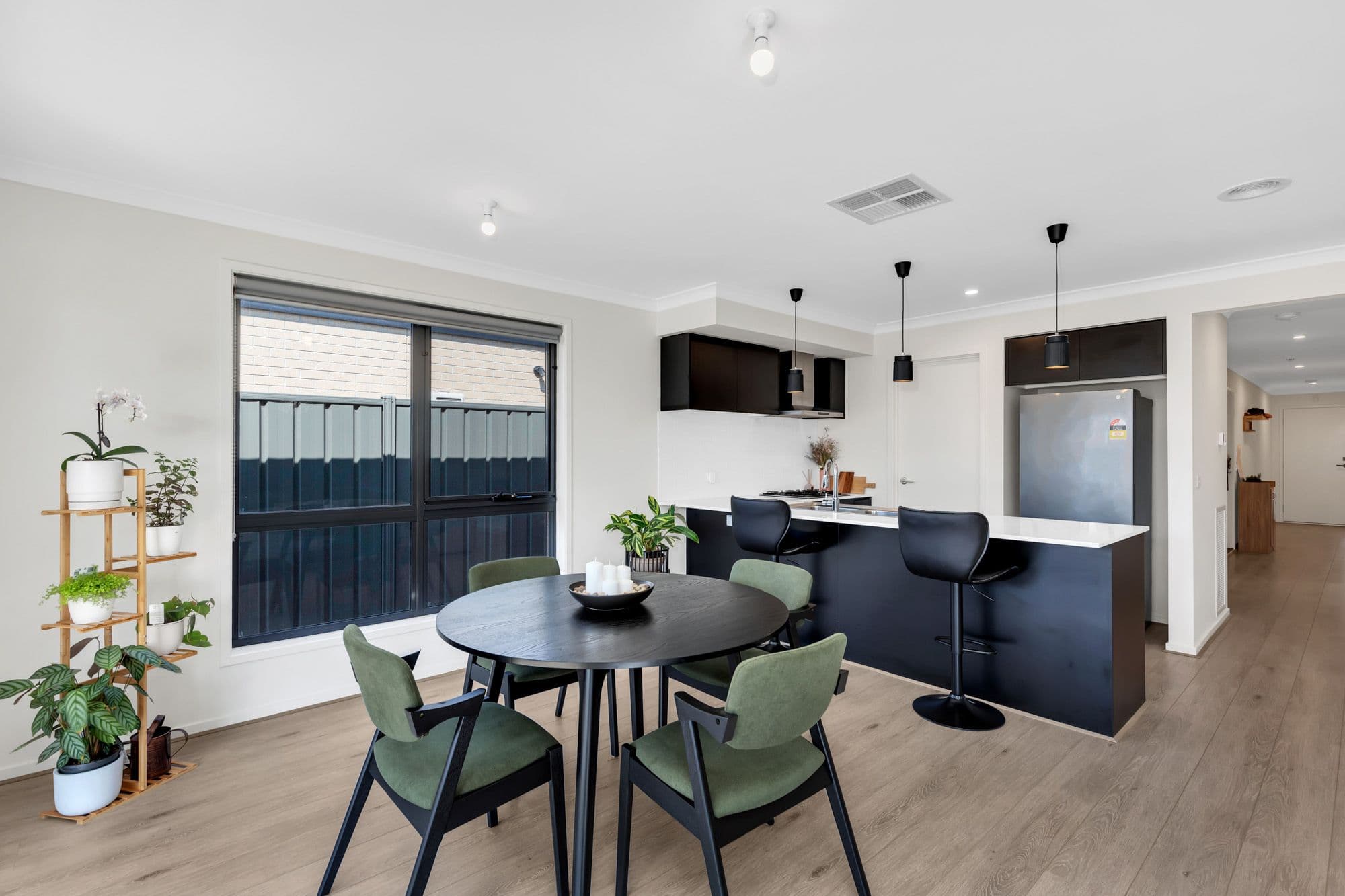 6 Attadale Avenue, Werribee VIC 3030, Werribee - Thumbnail 3