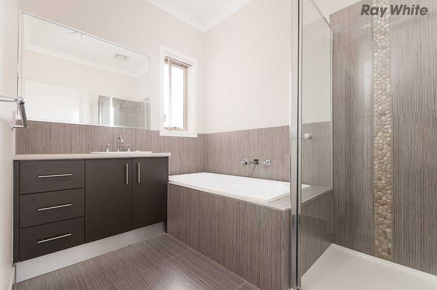 13 Bronton Close, Kurunjang VIC 3337, Kurunjang - Thumbnail 6