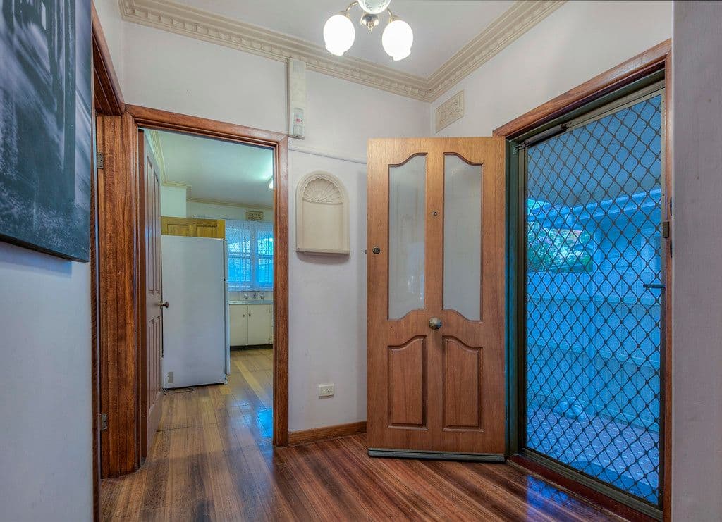 14 Hawking Street, Preston VIC 3072, Preston - Thumbnail 2