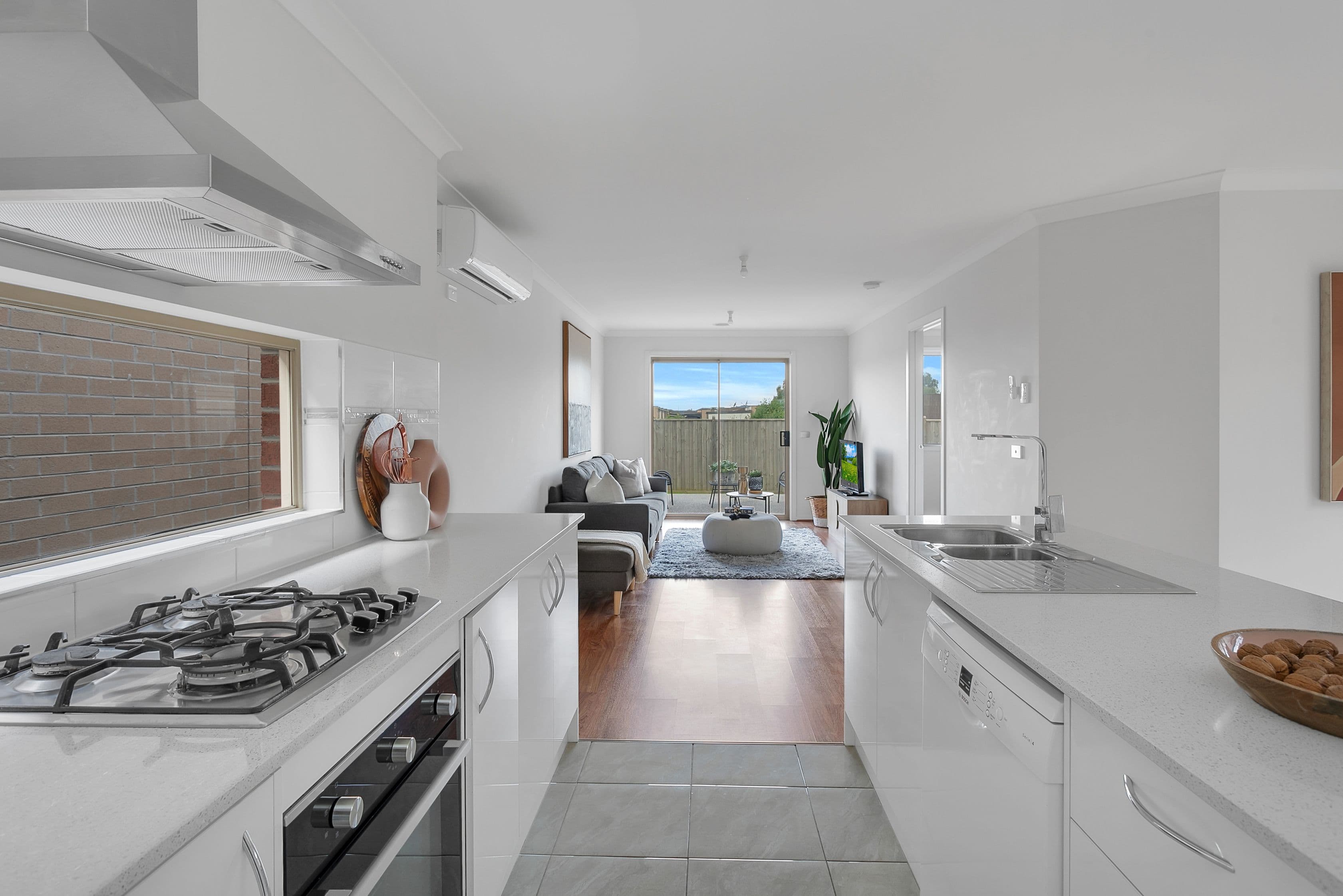 26 Golden Banksia Drive, Officer VIC 3809, Officer - Thumbnail 3