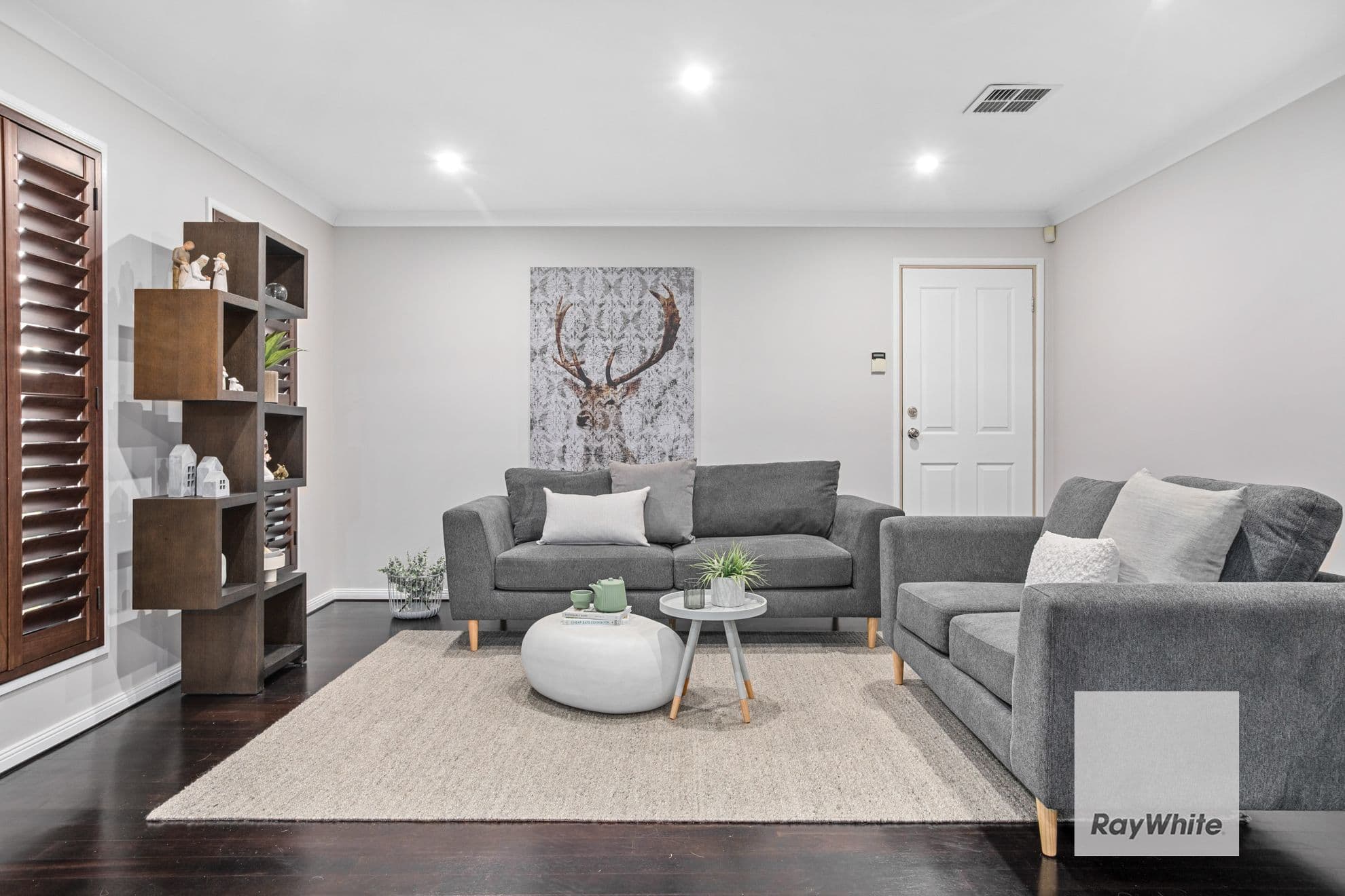 3 Vaucluse Boulevard, Taylors Hill VIC 3037, Taylors Hill - Thumbnail 3