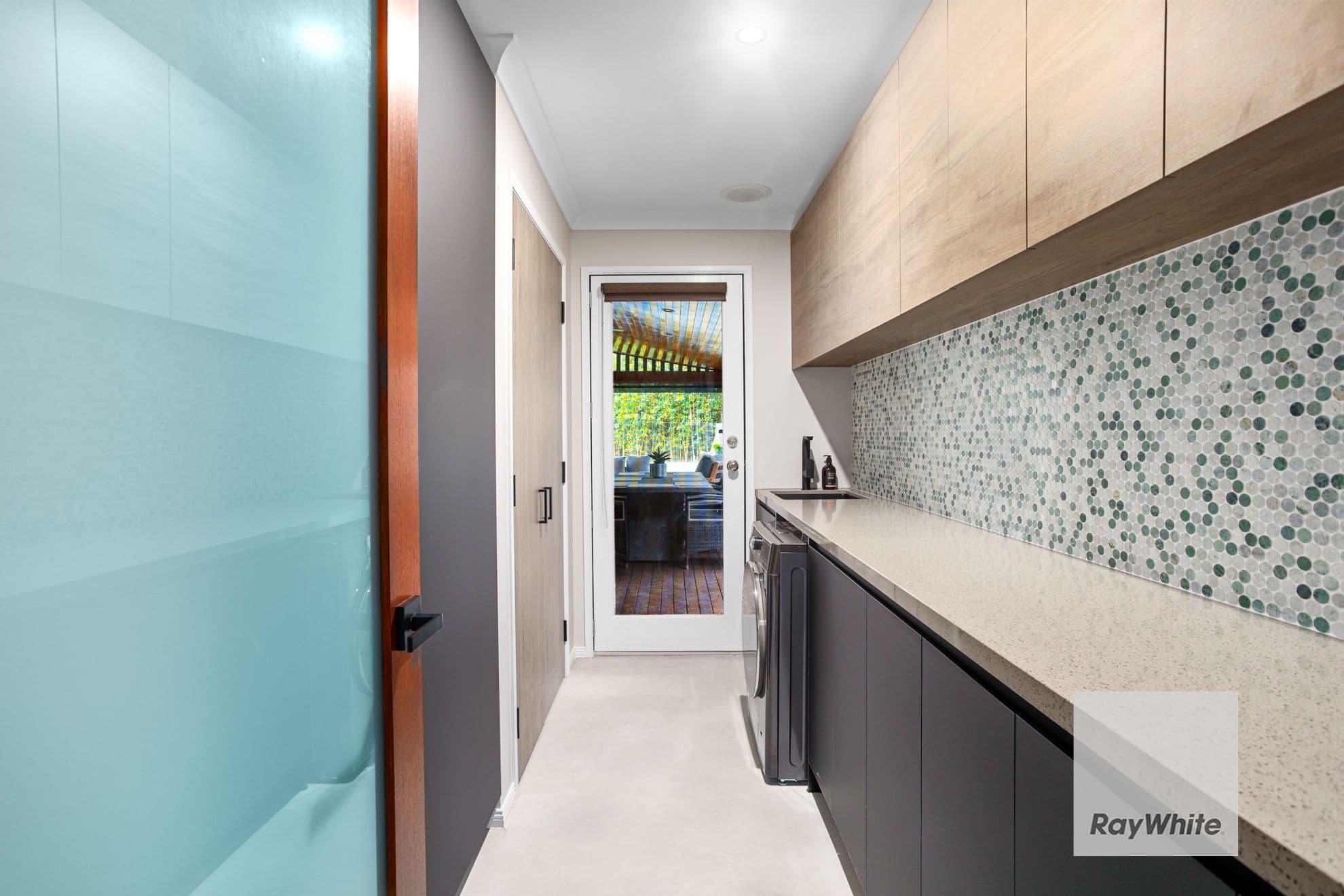 3 Vaucluse Boulevard, Taylors Hill VIC 3037, Taylors Hill - Thumbnail 8