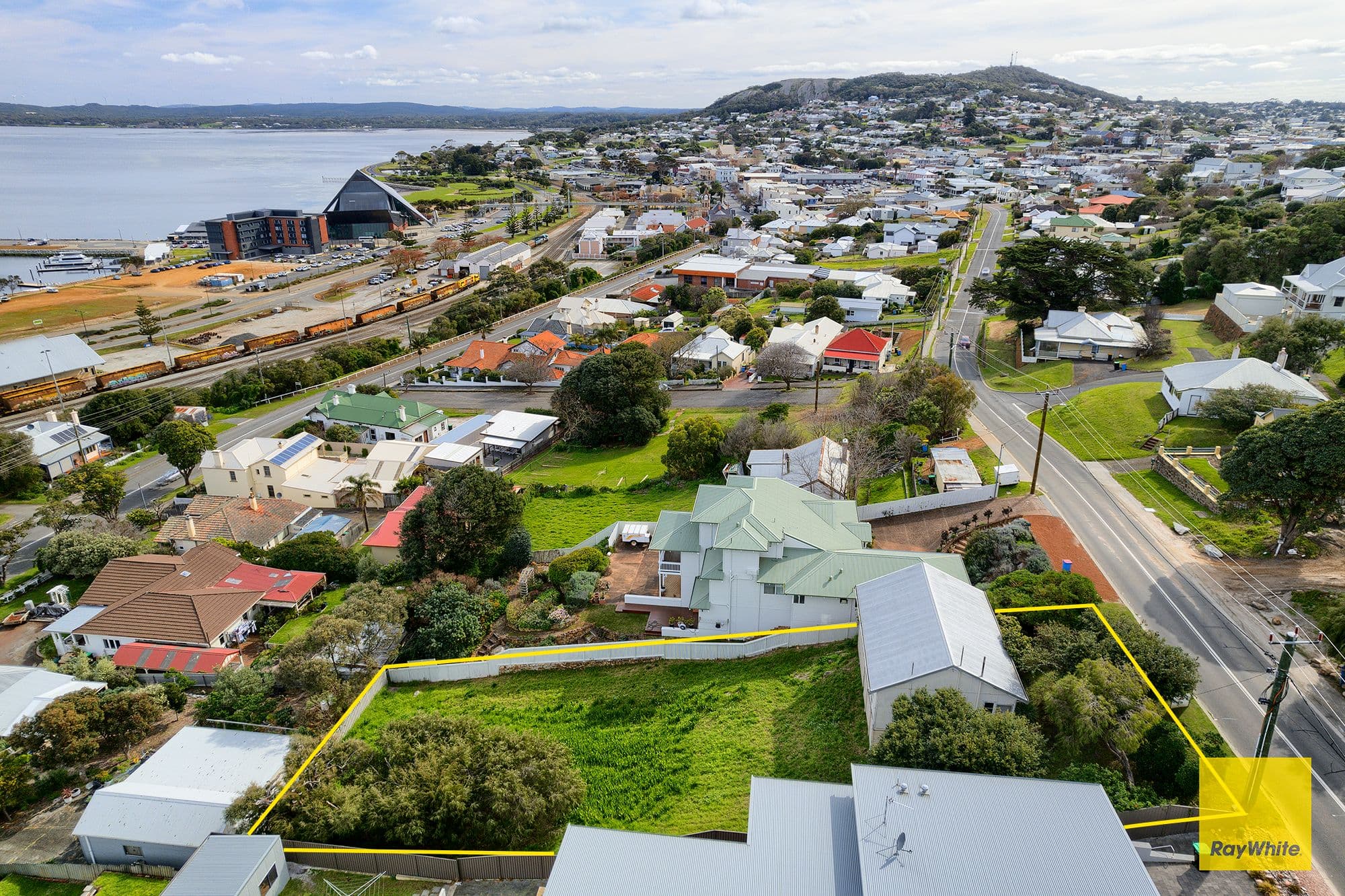 137 Burgoyne Road, Albany WA 6330, Albany - Thumbnail 2