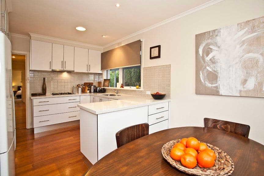 2 Morocco Court, GLEN WAVERLEY VIC 3150, Glen Waverley - Thumbnail 3