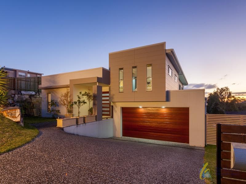 13 Casuarina Street,  Seventeen Mile Rocks, Seventeen Mile Rocks - Image 1