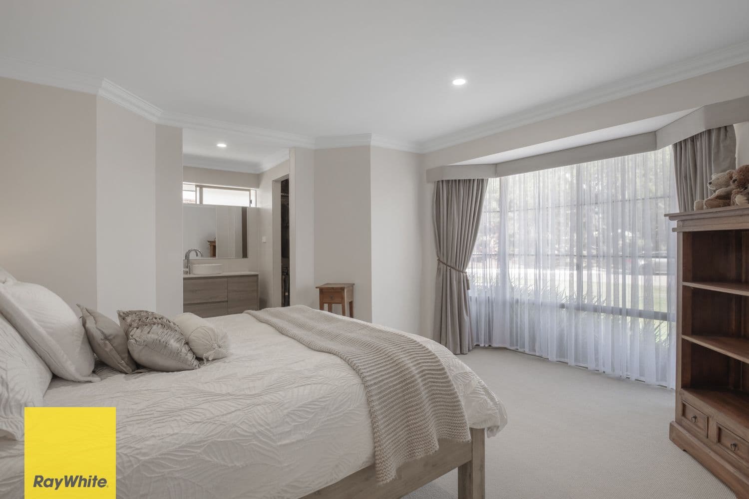 14 Mission Hills Place, Connolly WA 6027, Connolly - Thumbnail 3