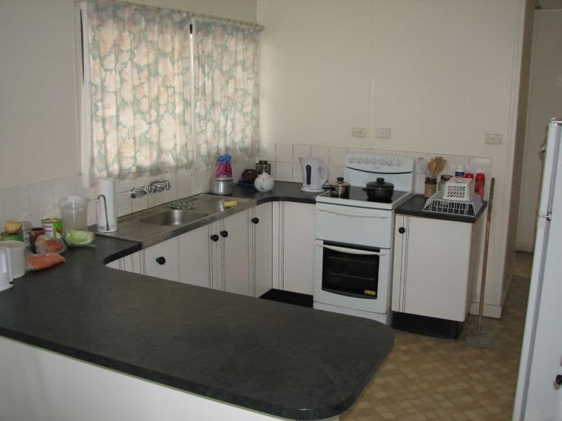 20  Telopea Avenue, YAMBA NSW 2464, Yamba - Thumbnail 2