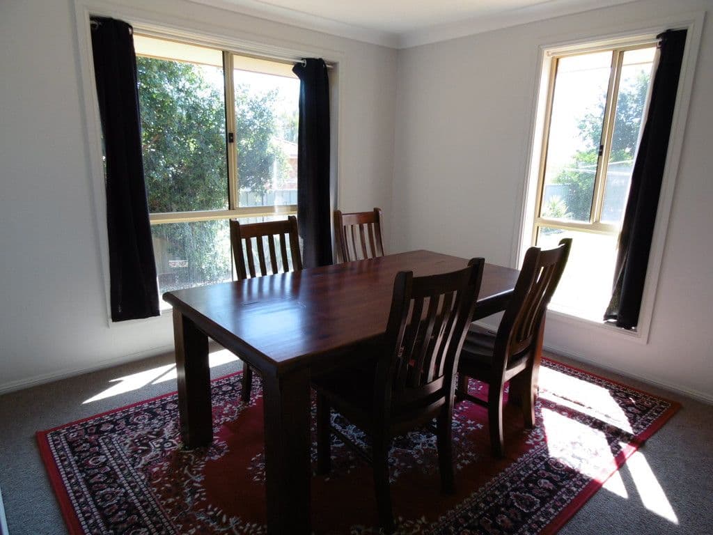 12 Christina Close, Parkes - Thumbnail 3