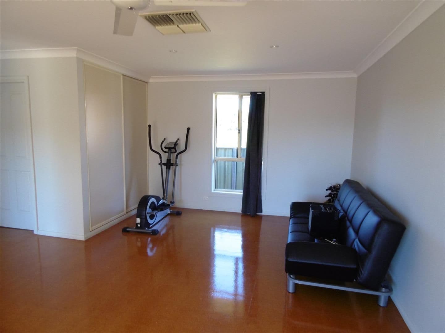 12 Christina Close, Parkes - Thumbnail 5