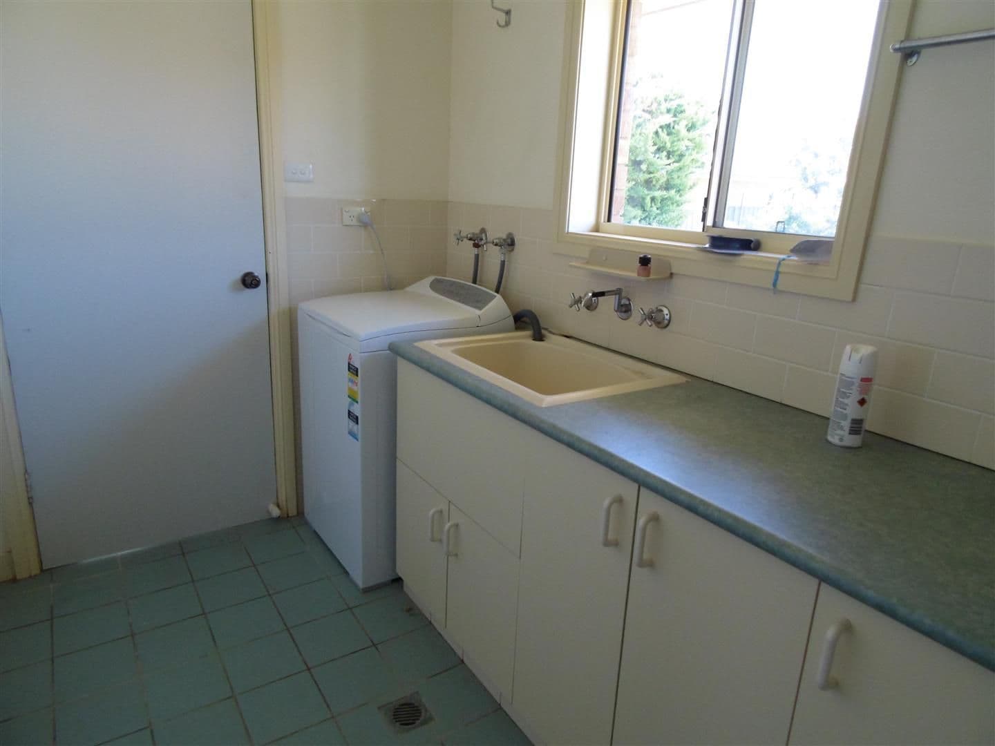 12 Christina Close, Parkes - Thumbnail 8