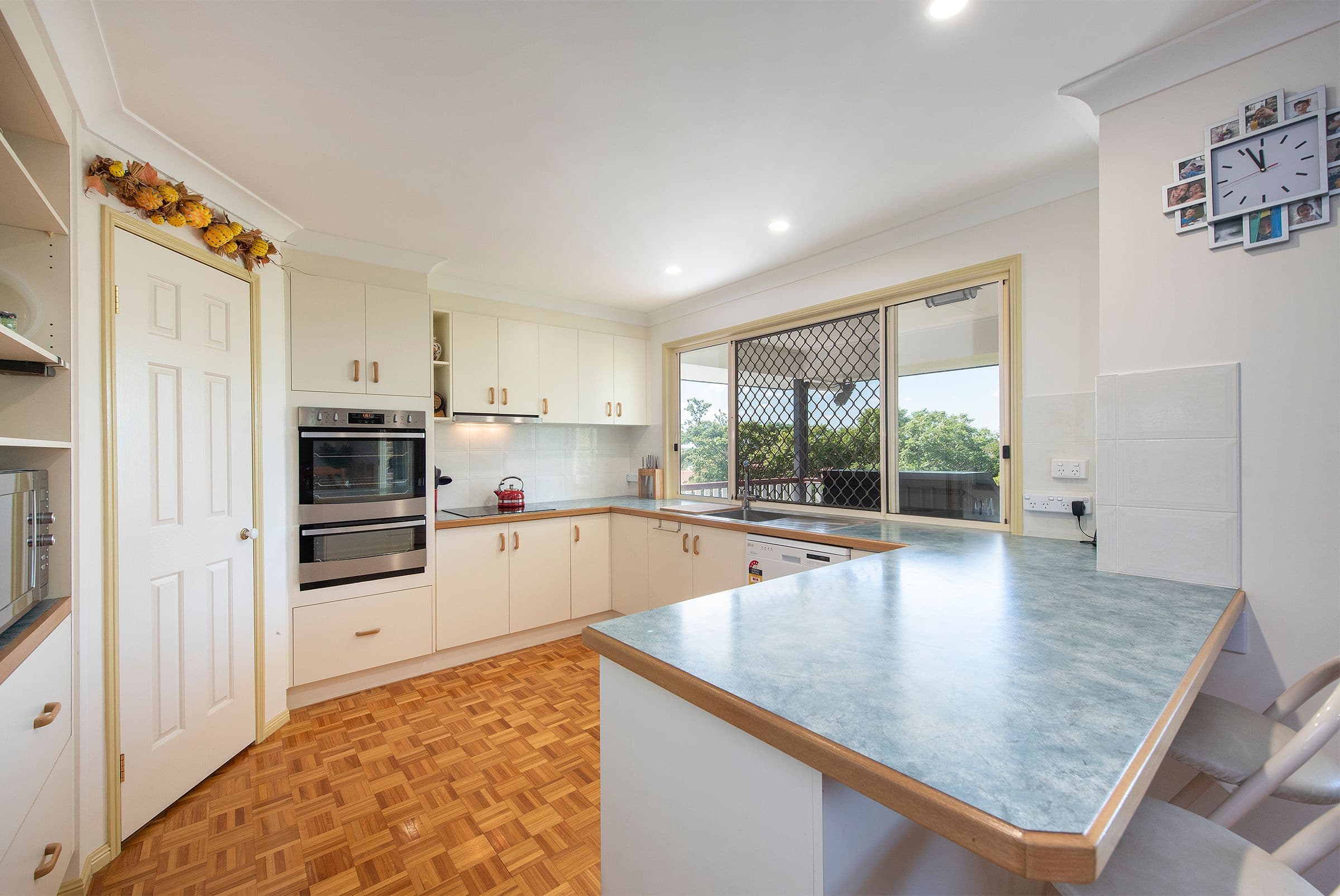 28 Wantana Crescent, Edens Landing QLD 4207, Edens Landing - Thumbnail 6