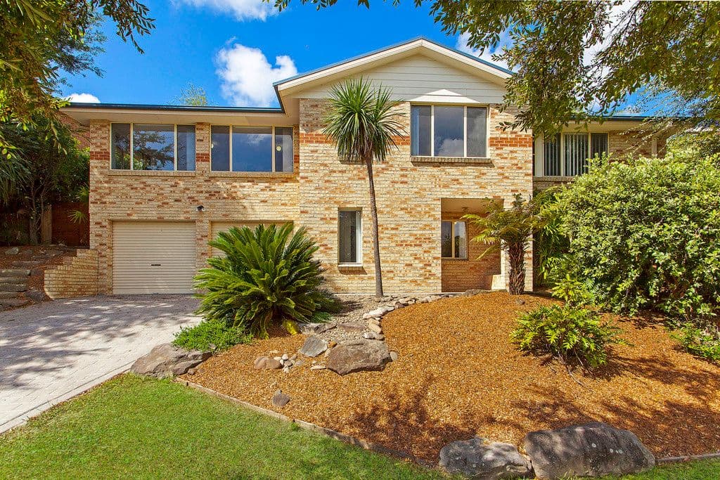 88 Woodview Avenue, Lisarow - Image 1
