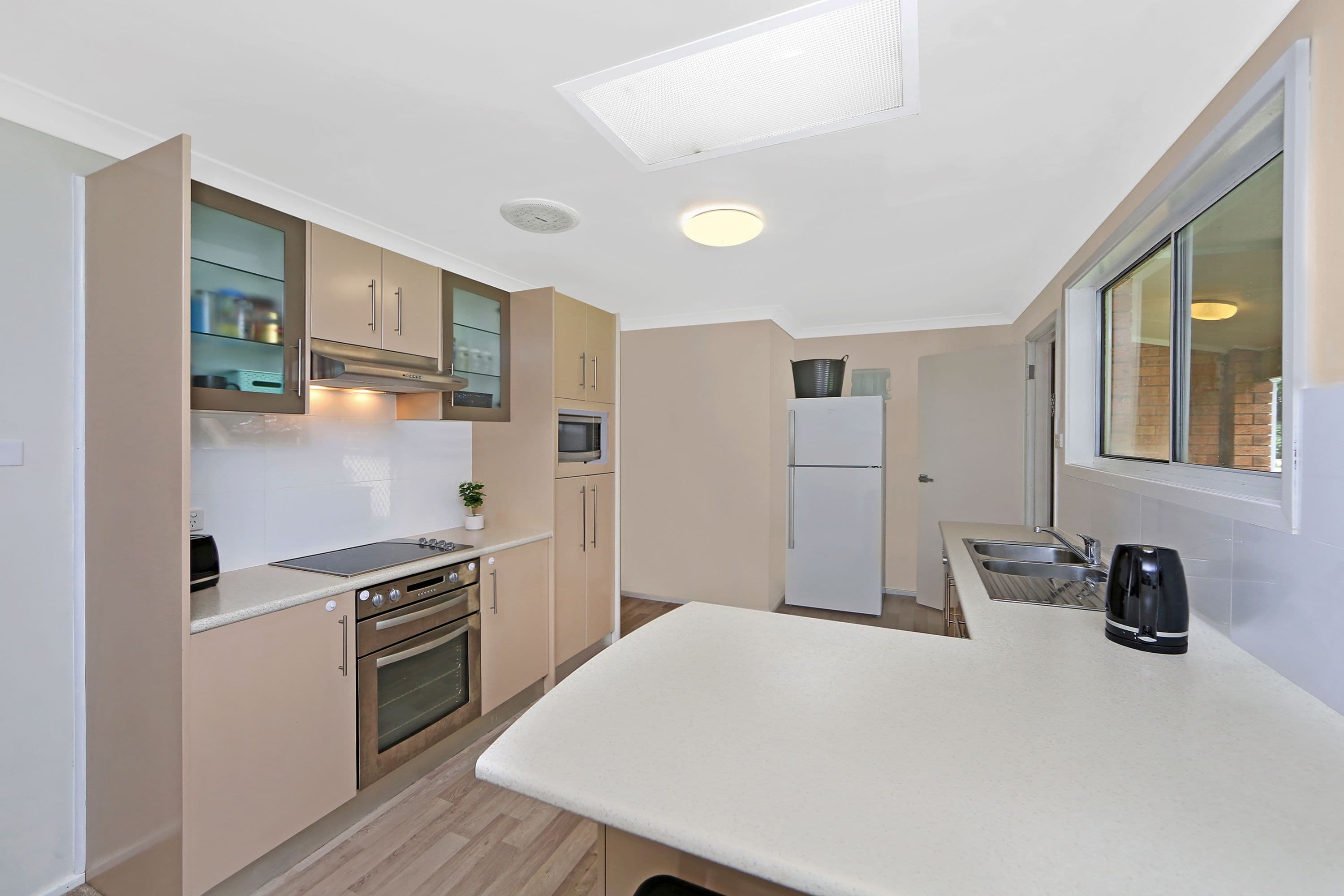 92 Sunrise Avenue, Halekulani NSW 2262, Halekulani - Thumbnail 2