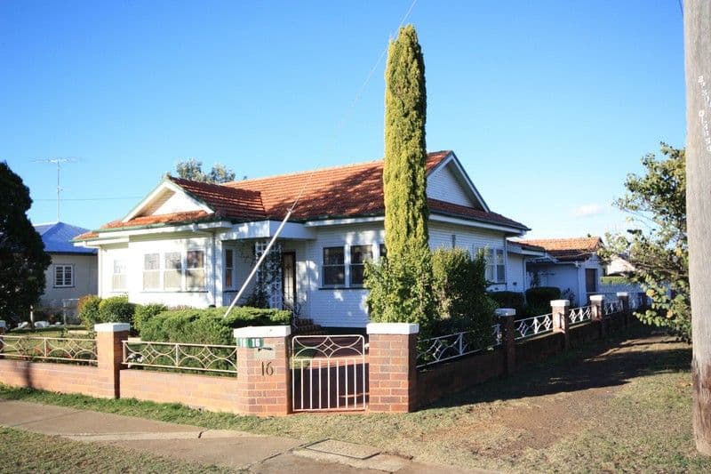 16 Murray, PITTSWORTH QLD 4356, Pittsworth - Image 1