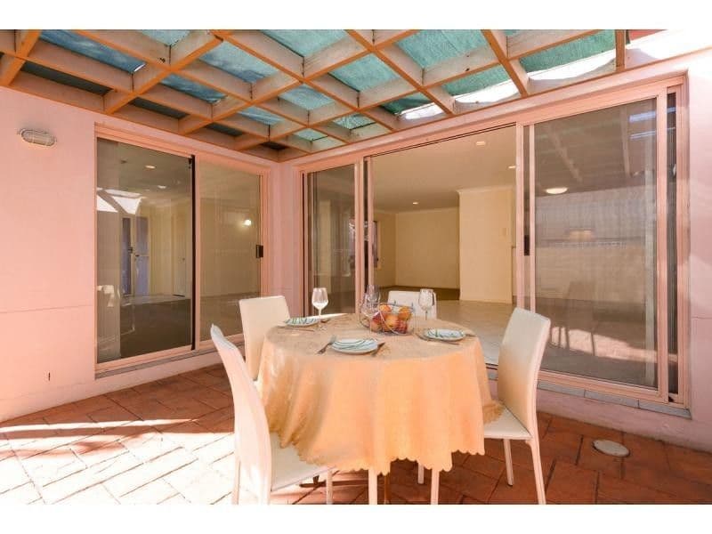 59 Cedarwood Crescent, ROBINA QLD 4226, Robina - Thumbnail 3