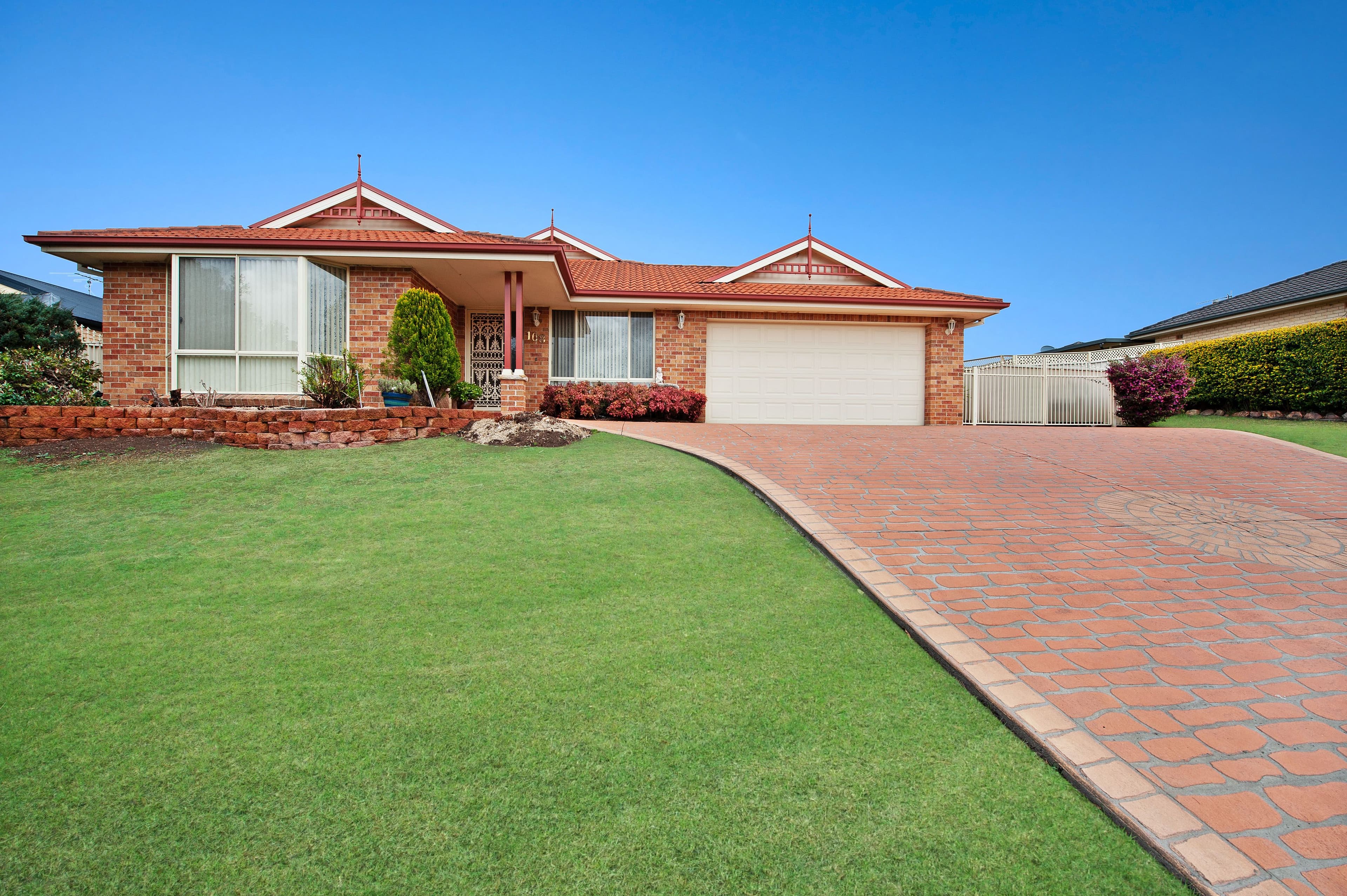 108 Budgeree Drive, Aberglasslyn - Image 1