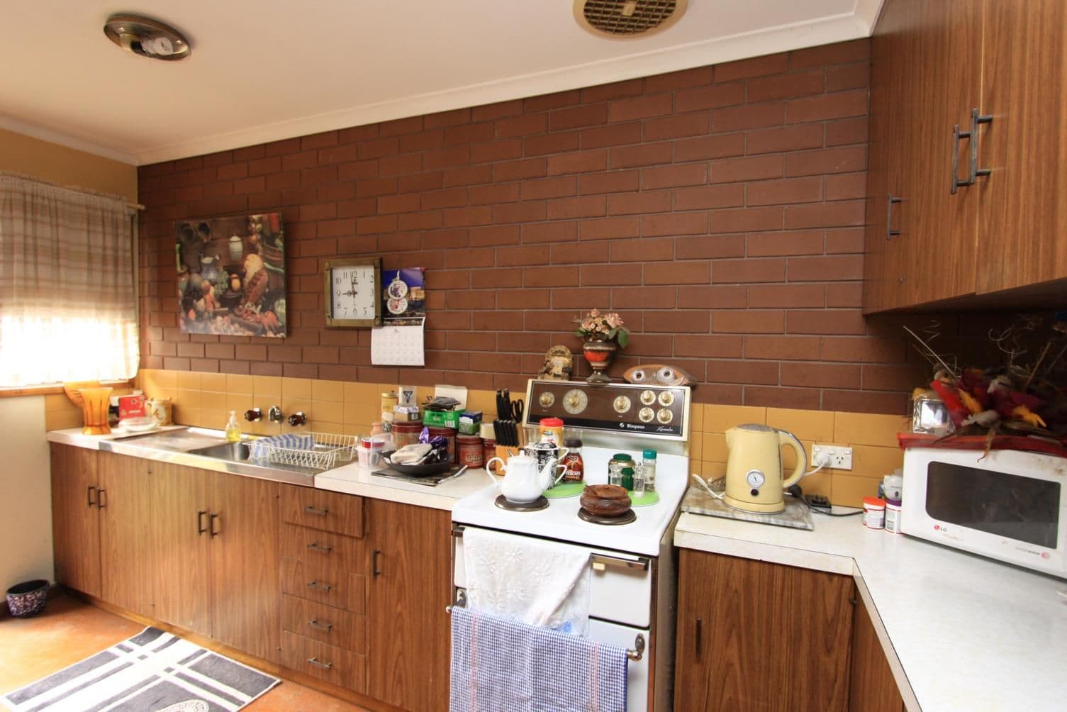 1 Esler Street, CALIFORNIA GULLY VIC 3556, California Gully - Thumbnail 2