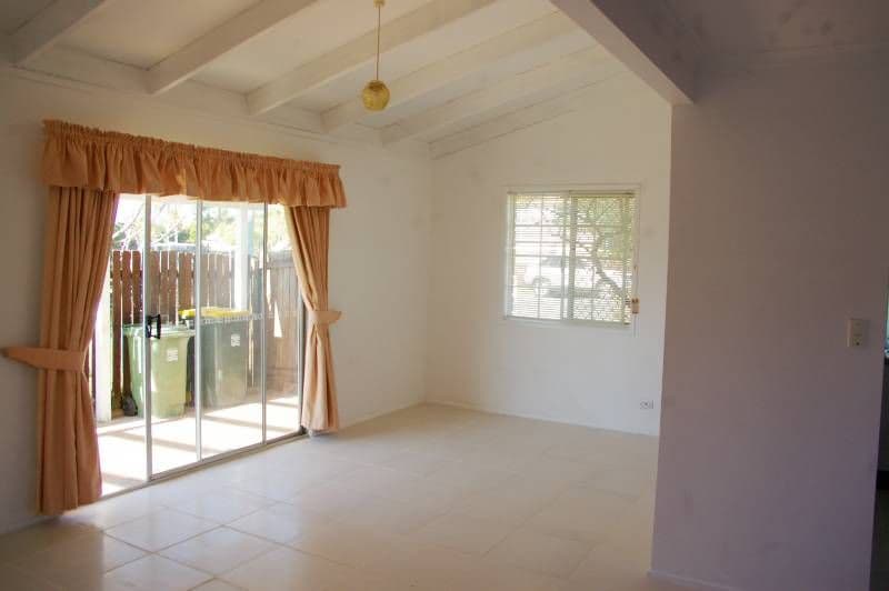 24 Dolphin Street, DECEPTION BAY QLD 4508, Deception Bay - Thumbnail 2