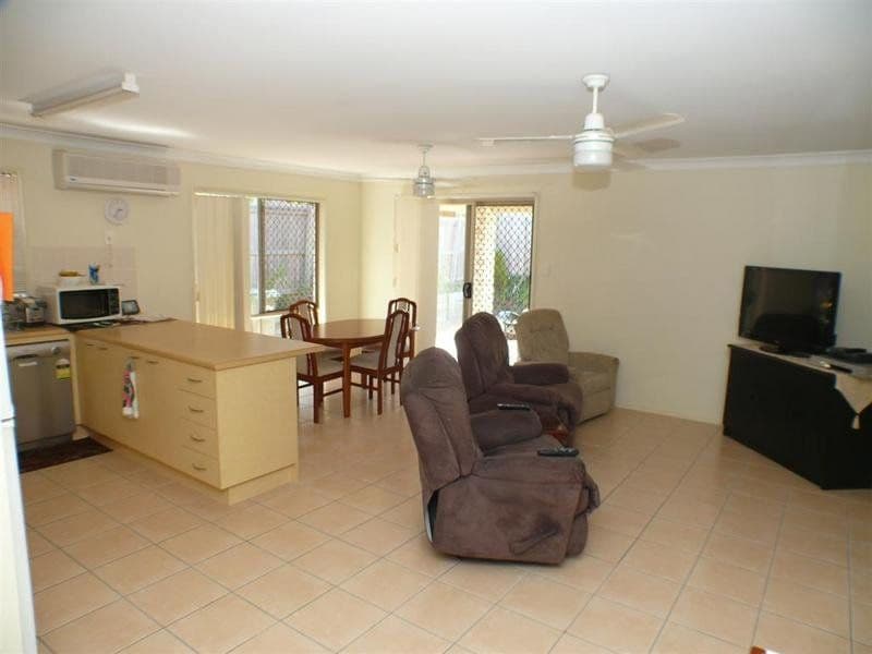 53 Bedivere Drive, ORMEAU QLD 4208, Ormeau - Thumbnail 3