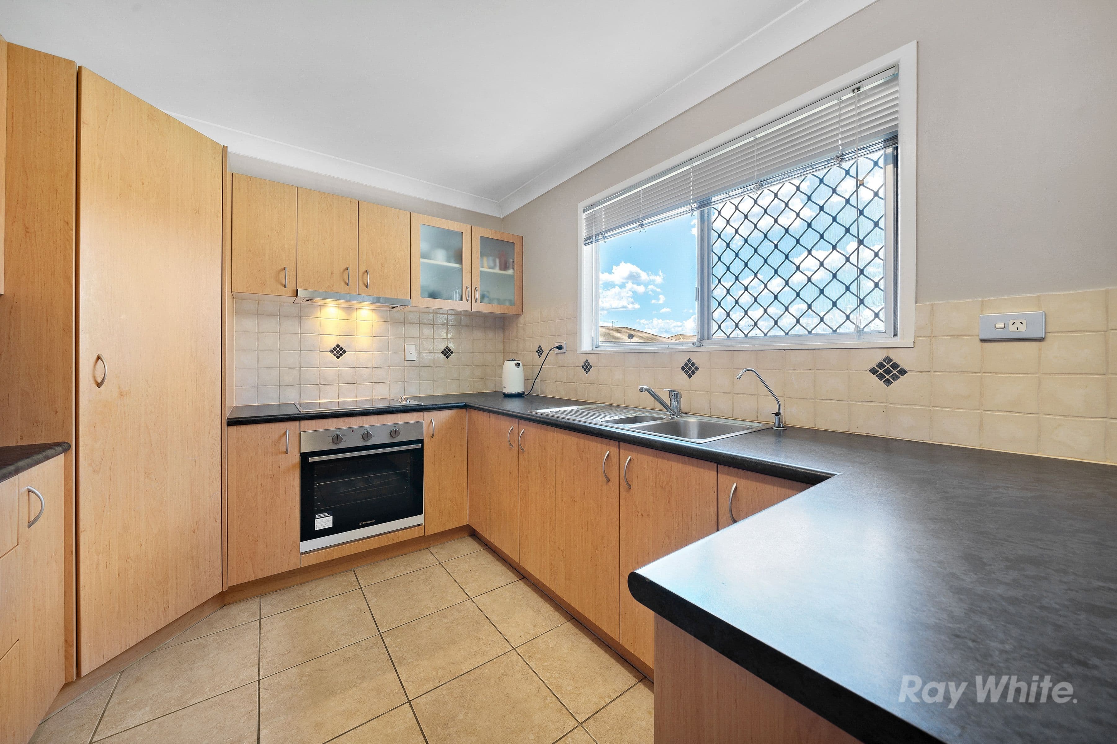 50 Cooinda Street, Eastern Heights QLD 4305, Eastern Heights - Thumbnail 4