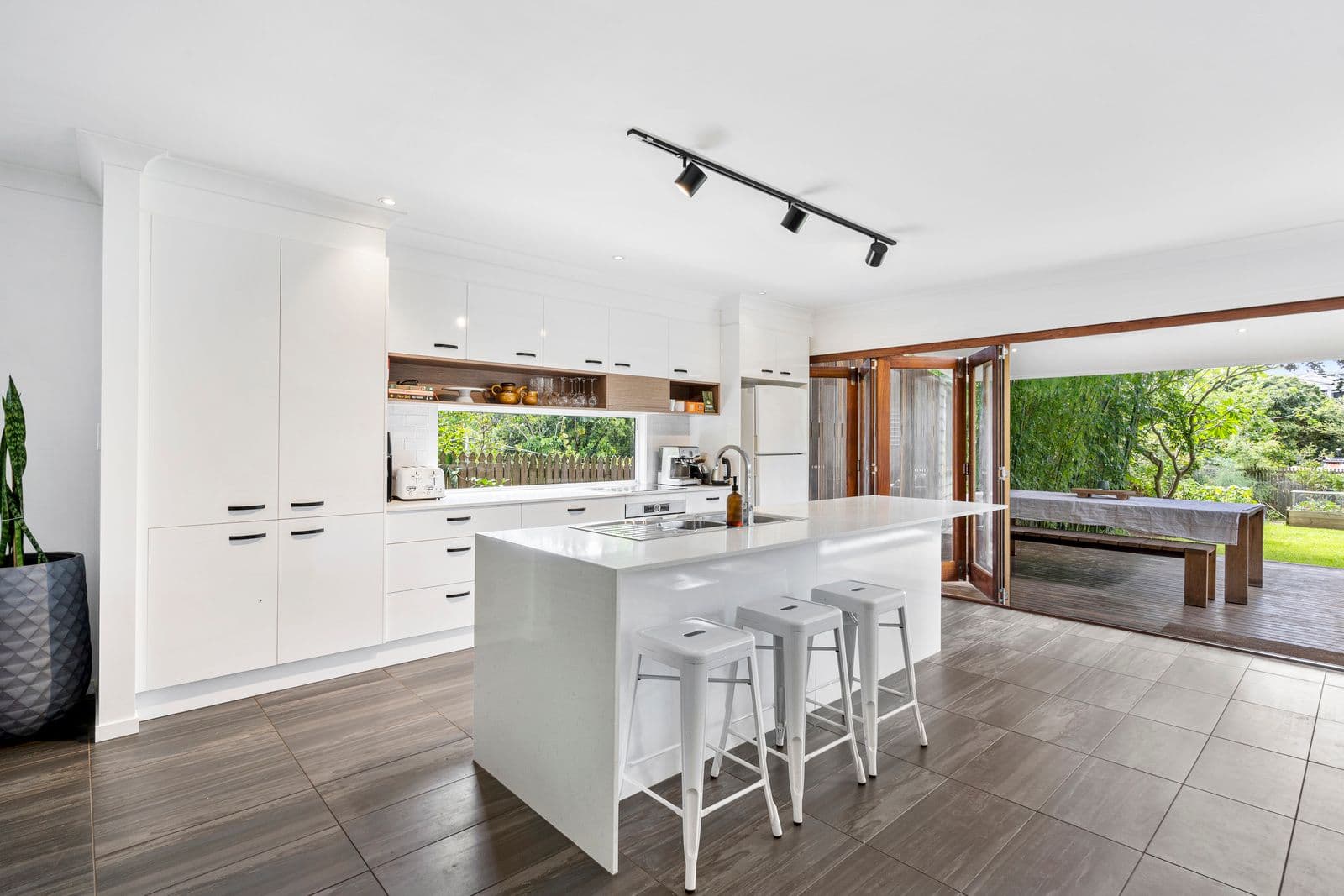 63 Horatio Street, Annerley QLD 4103, Annerley - Thumbnail 7
