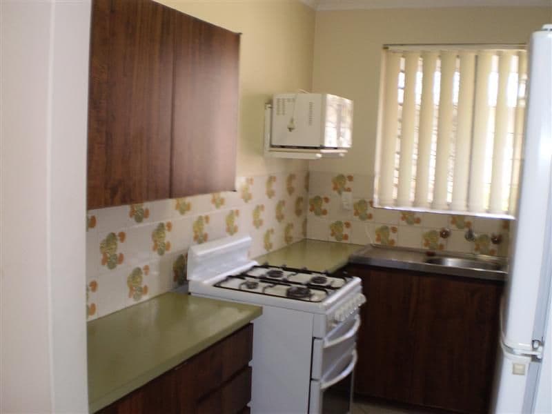 68  Adrian Street, PALMYRA WA 6157, Palmyra - Thumbnail 2