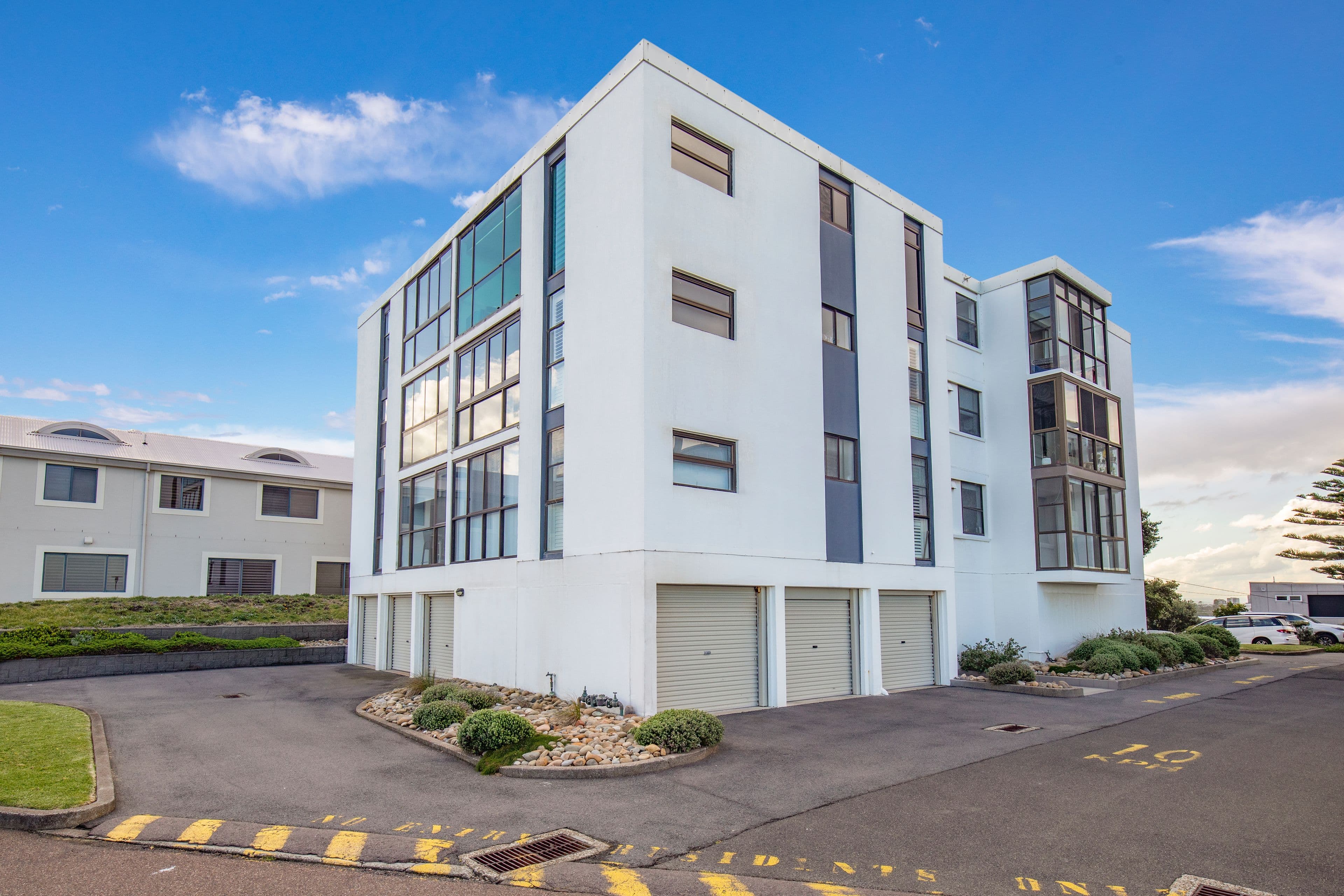 2 Ocean Street, Merewether NSW 2291, Merewether - Thumbnail 3