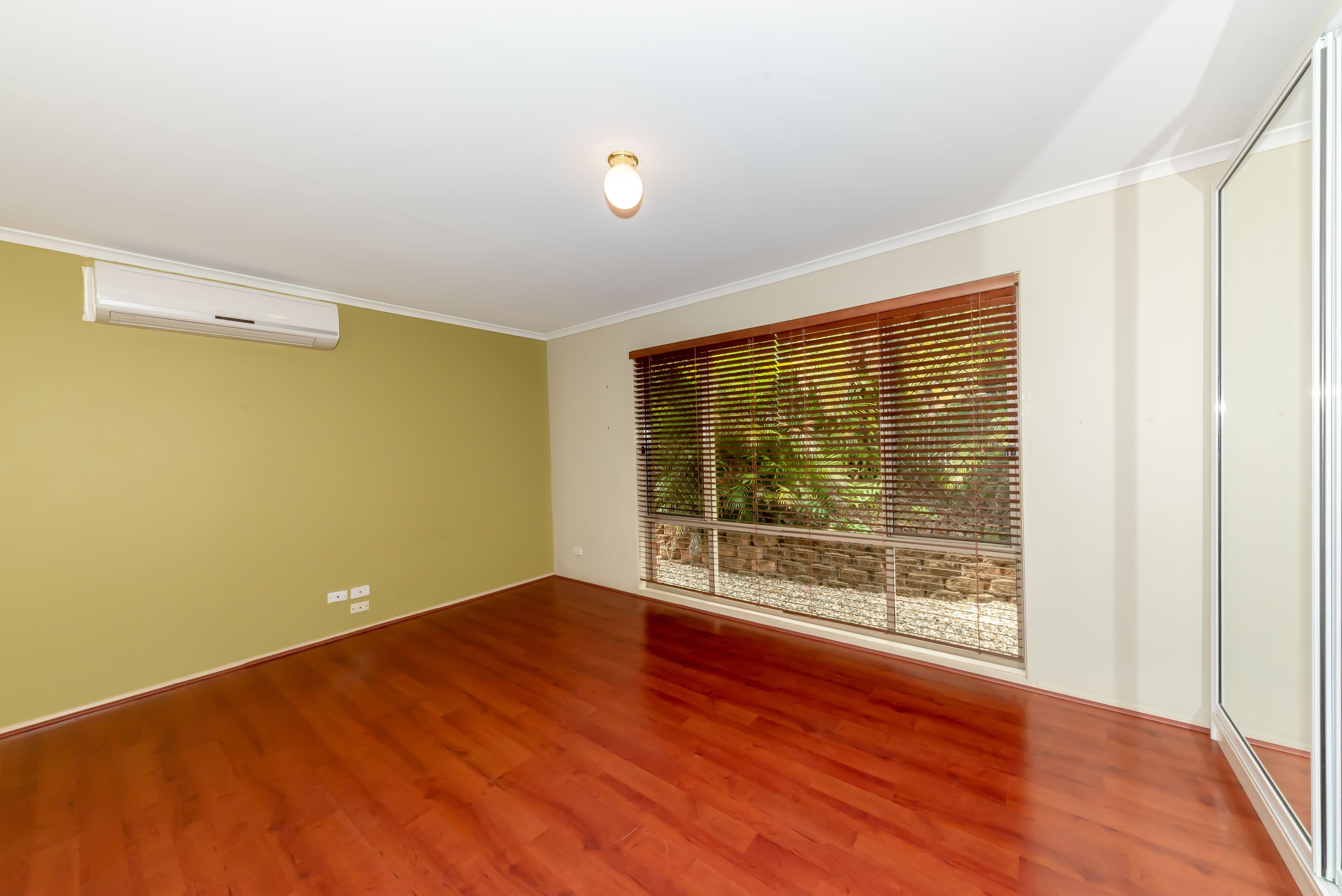25 Newbury Crescent, Lawnton QLD 4501, Lawnton - Thumbnail 4
