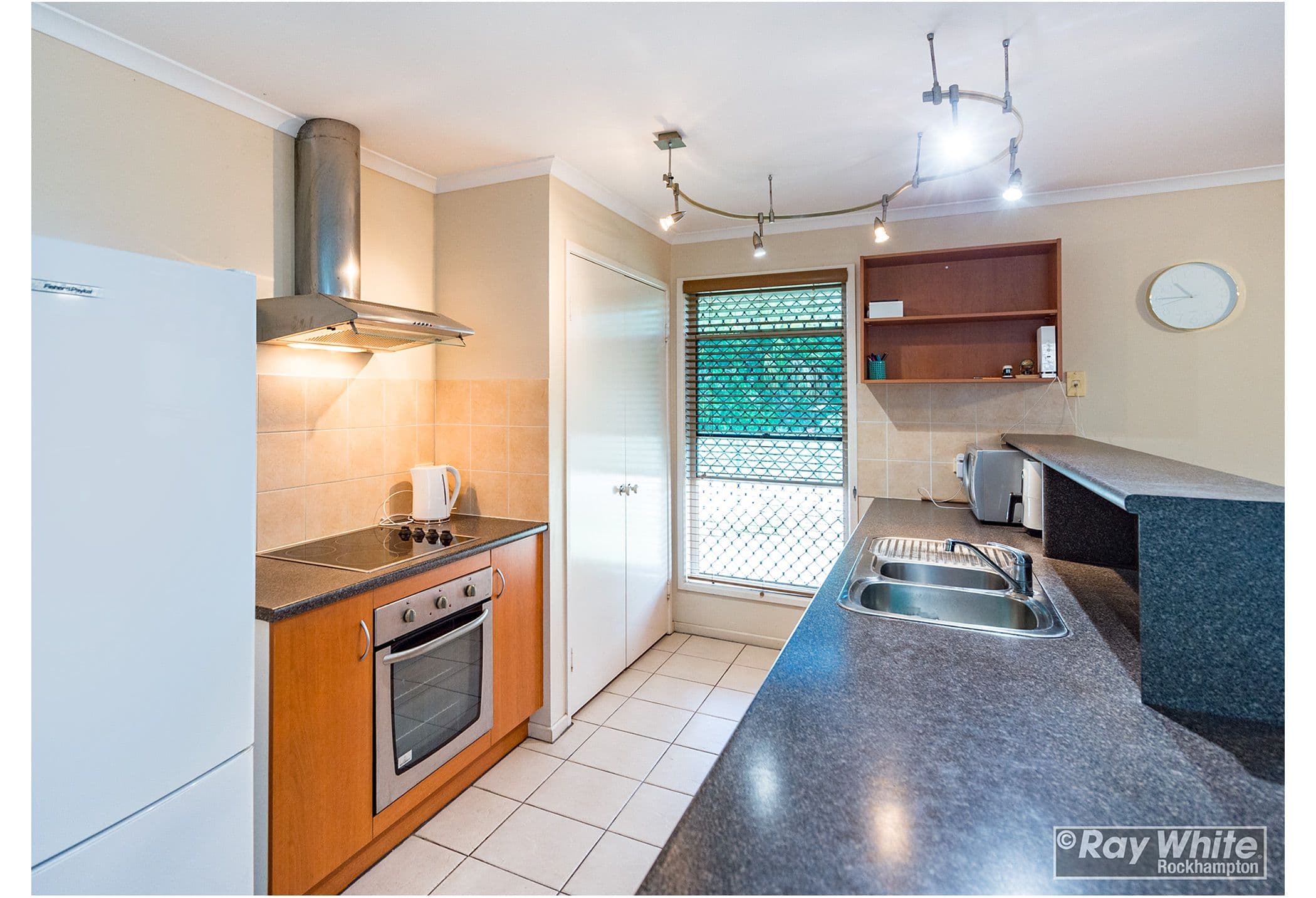 9 O'Sullivan Street, Koongal QLD 4701, Koongal - Thumbnail 3