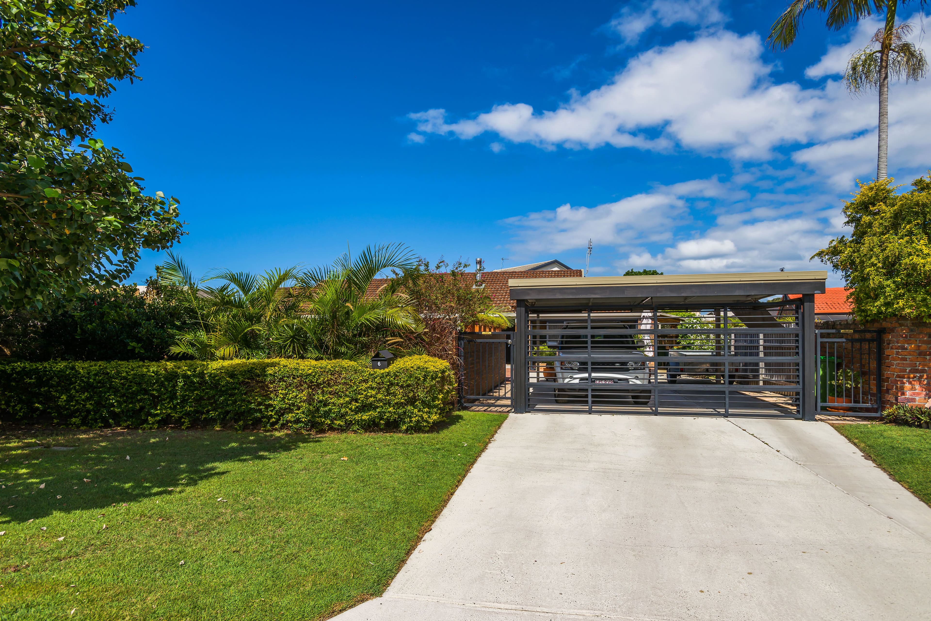 6 Kavieng Crescent, Runaway Bay QLD 4216, Runaway Bay - Thumbnail 2