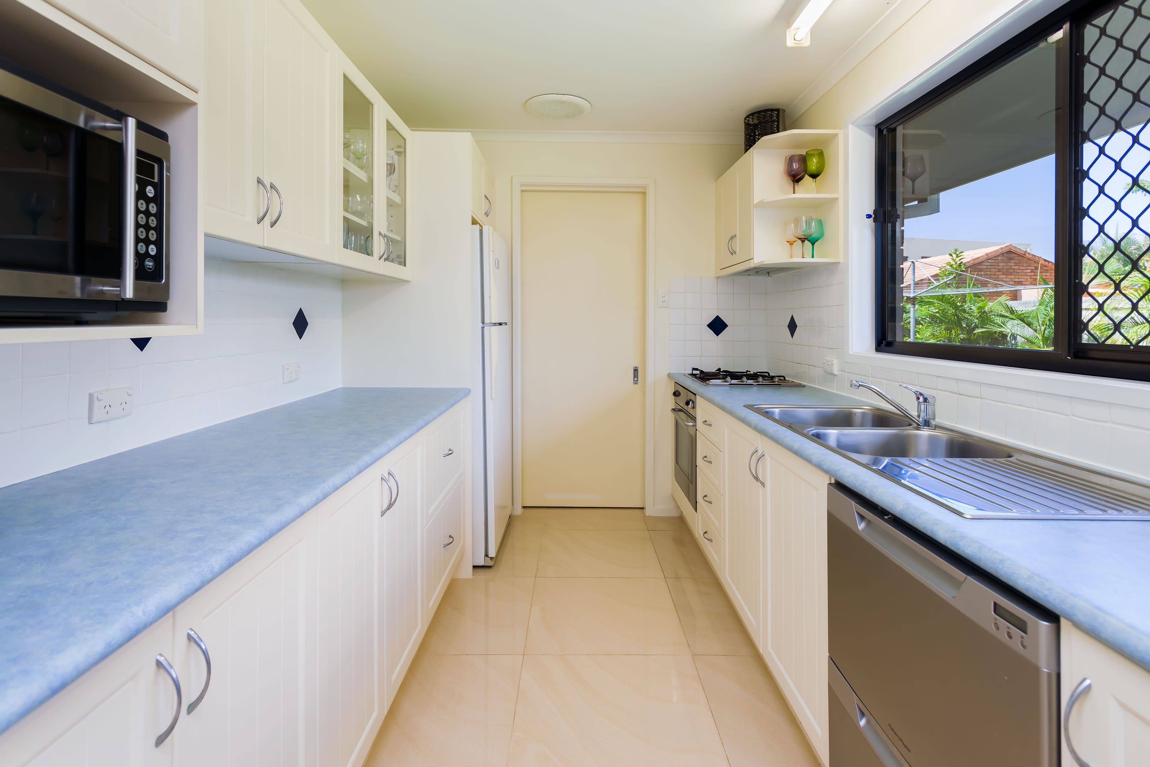 6 Kavieng Crescent, Runaway Bay QLD 4216, Runaway Bay - Thumbnail 8