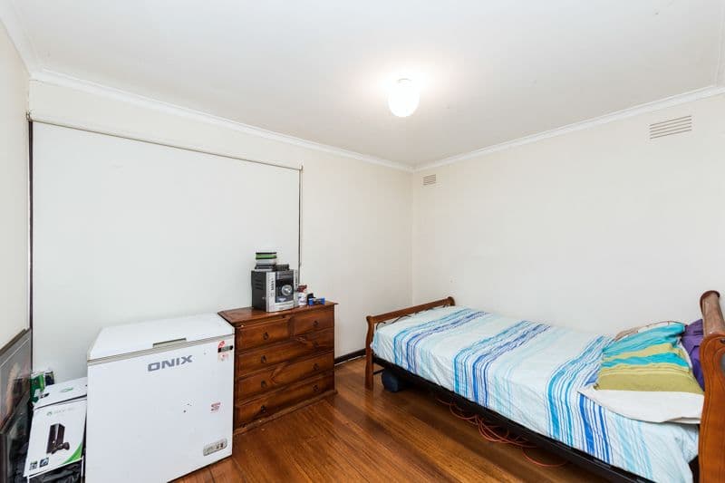 4 Hunter Street, MELTON SOUTH VIC 3338, Melton South - Thumbnail 6