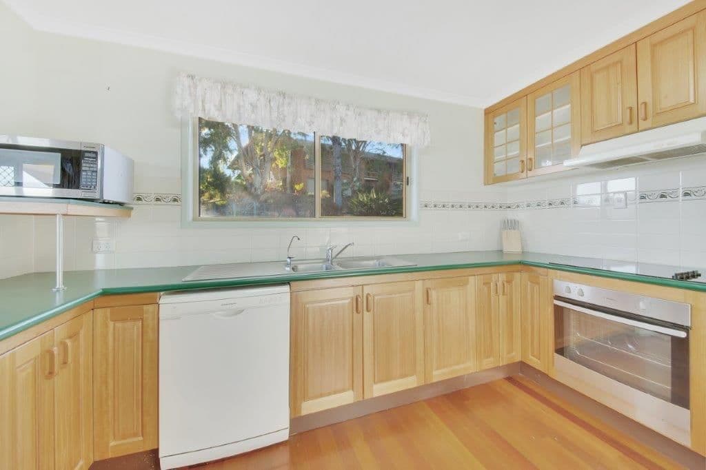 13 Myrtle Court, Kin Kora QLD 4680, Kin Kora - Thumbnail 2