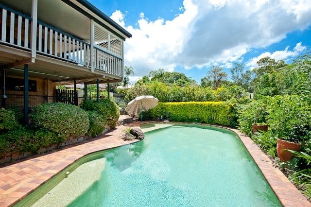 2 Fairhaven Street, BRIDGEMAN DOWNS QLD 4035, Bridgeman Downs - Thumbnail 4