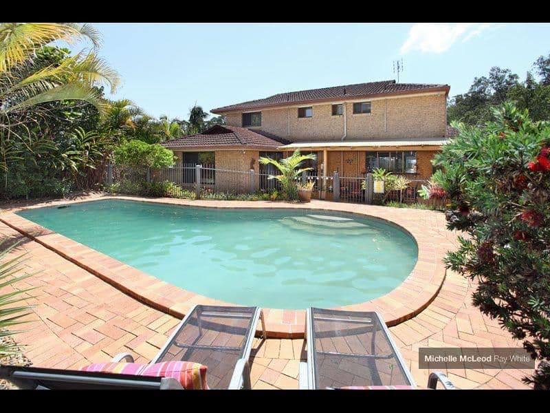 5 Peebles Place, CHAPEL HILL QLD 4069, Chapel Hill - Thumbnail 2