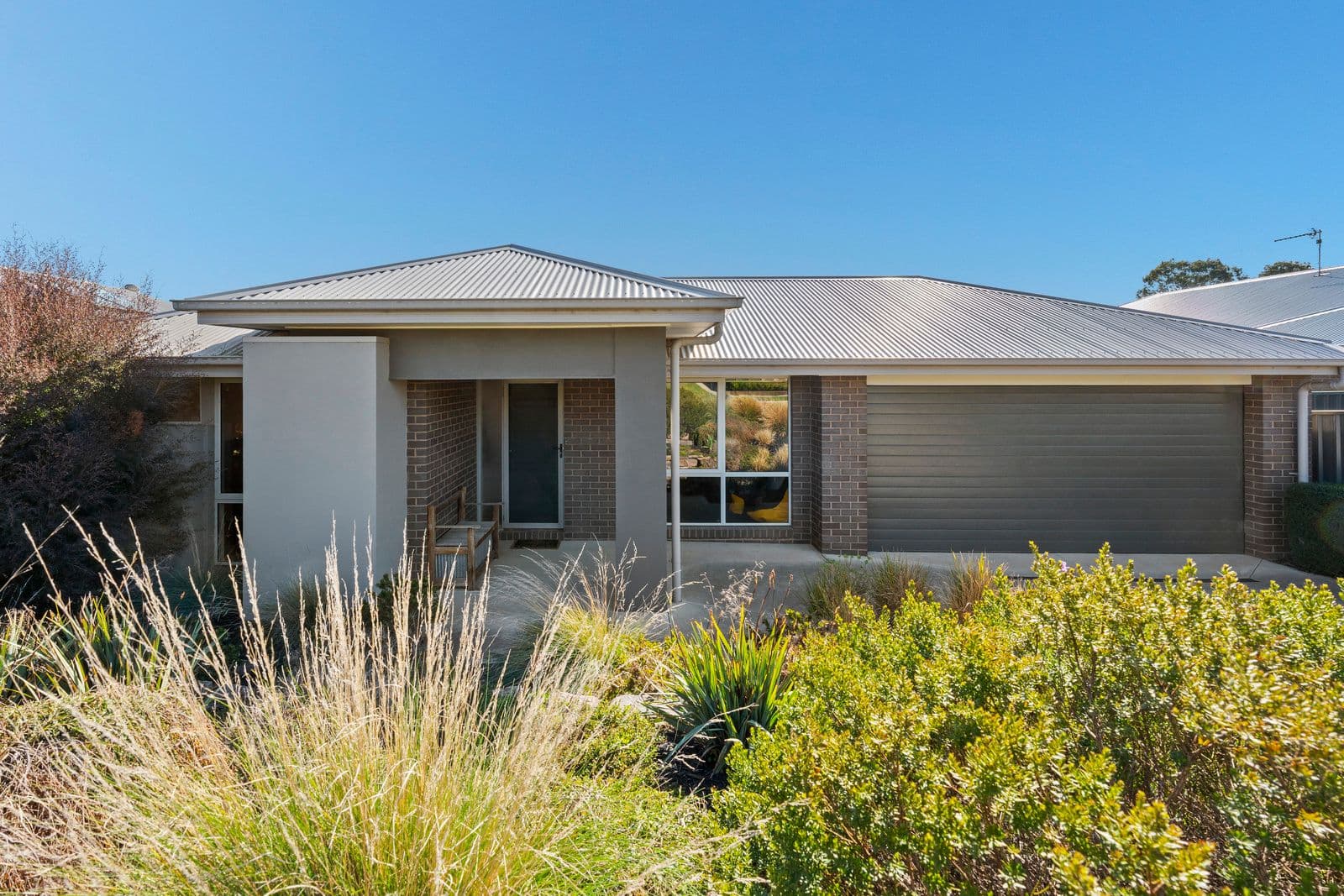 8 Stringybark Street, Mansfield VIC 3722, Mansfield - Thumbnail 2