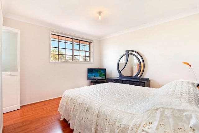 38 Kingfisher Avenue, BOSSLEY PARK NSW 2176, Bossley Park - Thumbnail 6