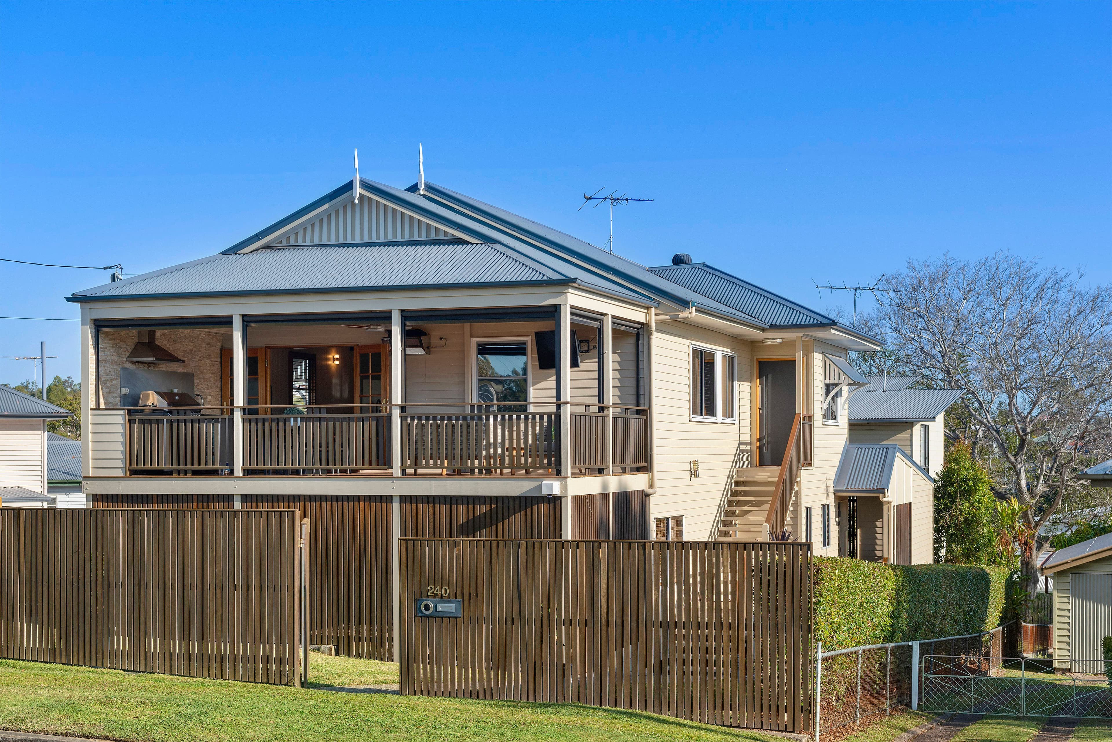 240 Ferguson Road, Seven Hills QLD 4170, Seven Hills - Image 1