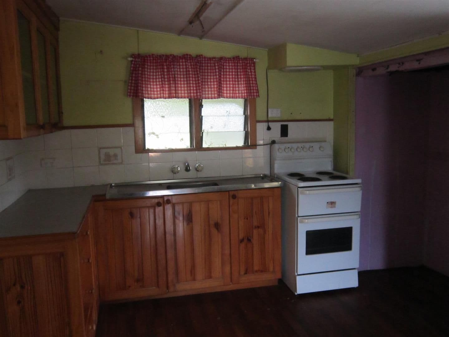 43 Langmorn Street, Raglan QLD 4697, Raglan - Thumbnail 5