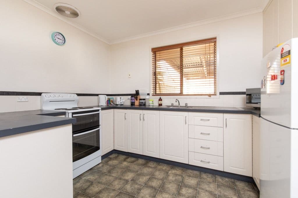 12 Settlers Drive, Mildura VIC 3500, Mildura - Thumbnail 3