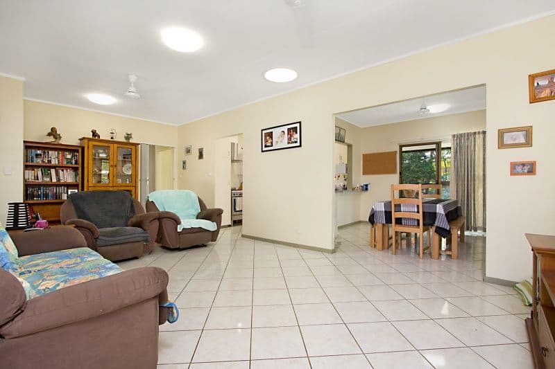 2 Coronet Crescent, ANULA NT 0812, Anula - Thumbnail 4